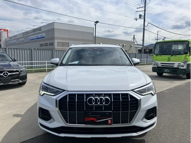 Audi AUDI Q3 35　TFSI　アドバンスド photo 4
