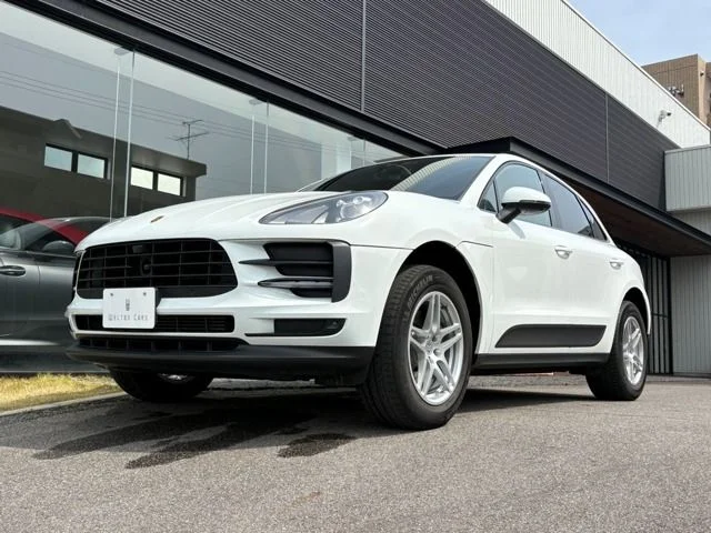 Porsche PORSCHE Macan ベースグレード 2021