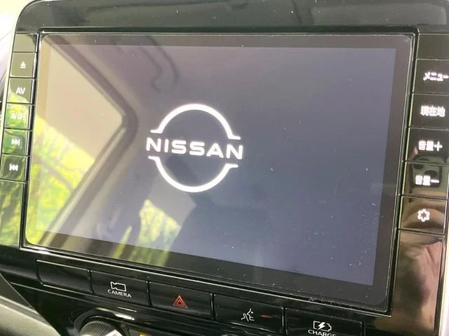 Nissan SERENA WG e−POWER　ハイウェイスター　V photo 3