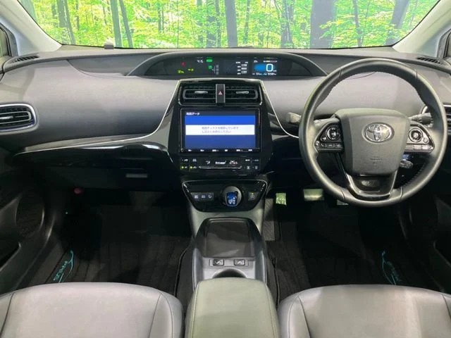 Toyota PRIUS S　ツーリングセレクション photo 2