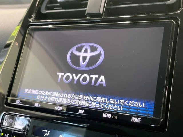Toyota PRIUS S　ツーリングセレクション photo 3