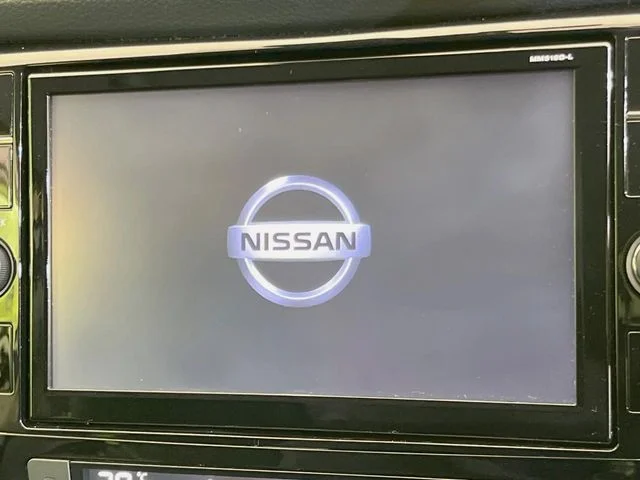 Nissan X-TRAIL 2WD 20Xi photo 3