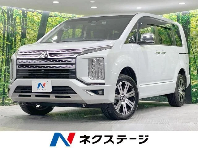 Mitsubishi DELICA D:5 4WD P 2024