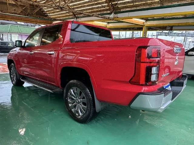 Mitsubishi TRITON GLS photo 4