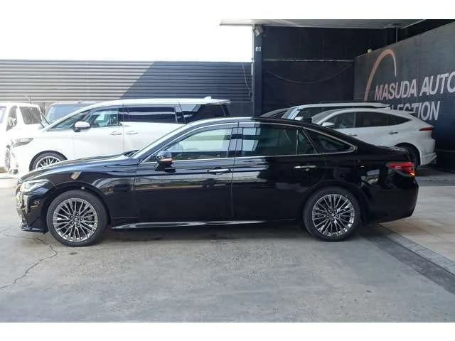 Toyota CROWN sedan hybrid 4WD G　エグゼクティブ　Four photo 4