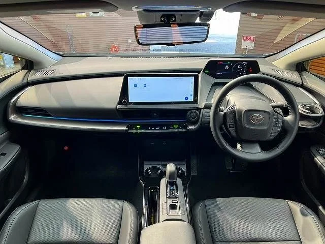 Toyota PRIUS Z photo 2