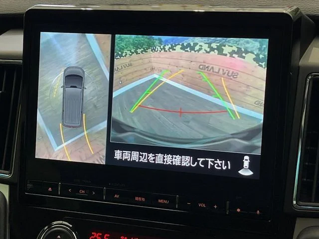 Mitsubishi DELICA D:5 4WD P photo 4