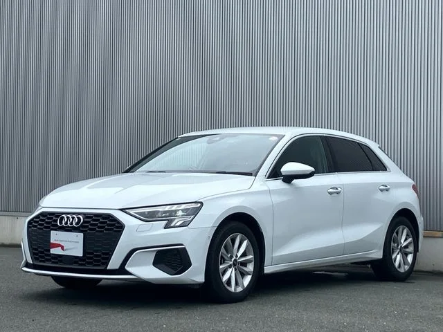 Audi AUDI A3 SPORTBACK 30　TFSI 2021