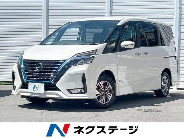 Nissan SERENA WG e−POWER　ハイウェイスター　V 2022