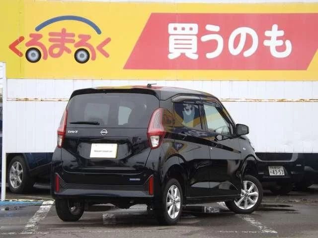 Nissan DAYZ 4WD X photo 2