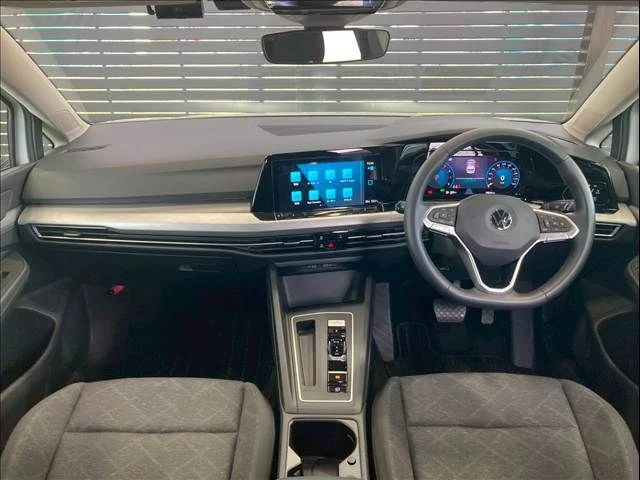 Volkswagen VOLKSWAGEN GOLF eTSI　アクティブ photo 2