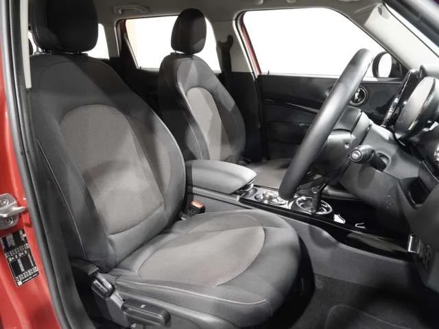 Bmw MINI COOPER D CLUBMAN ベースグレード photo 4