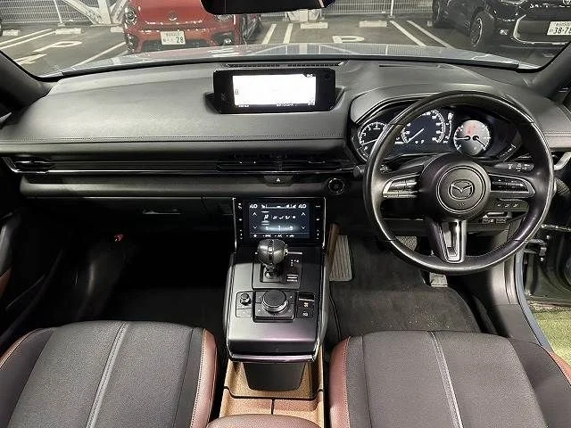 Mazda MX-30 ベース photo 2