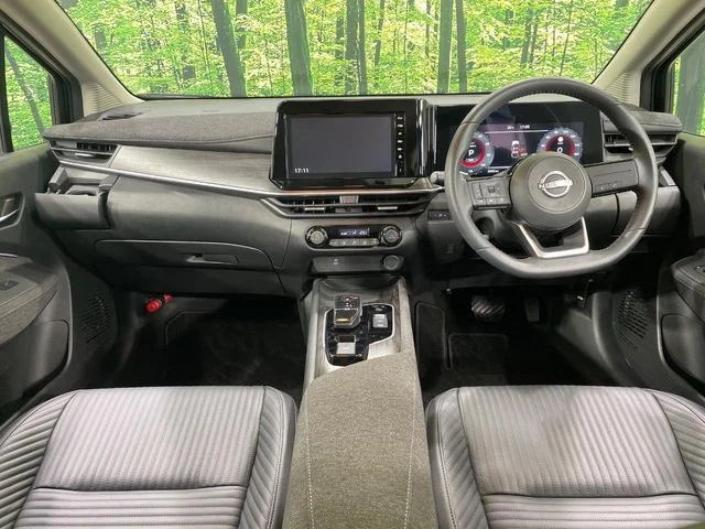 Nissan AURA G　レザーエディション photo 2