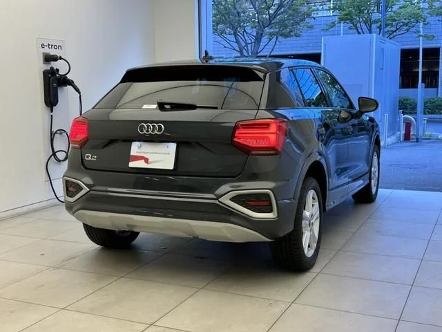 Audi AUDI Q2 35　TFSI　アドバンスド photo 3
