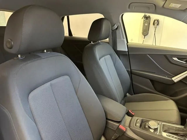 Audi AUDI Q2 35　TFSI　アドバンスド photo 4