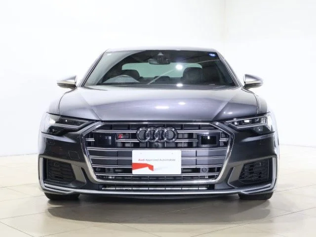 Audi AUDI S6 ベースグレード photo 2