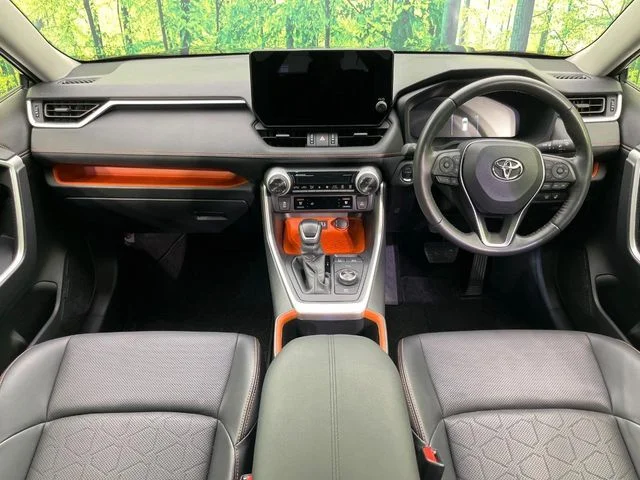 Toyota RAV4 HYBRID 4WD アドベンチャー photo 2