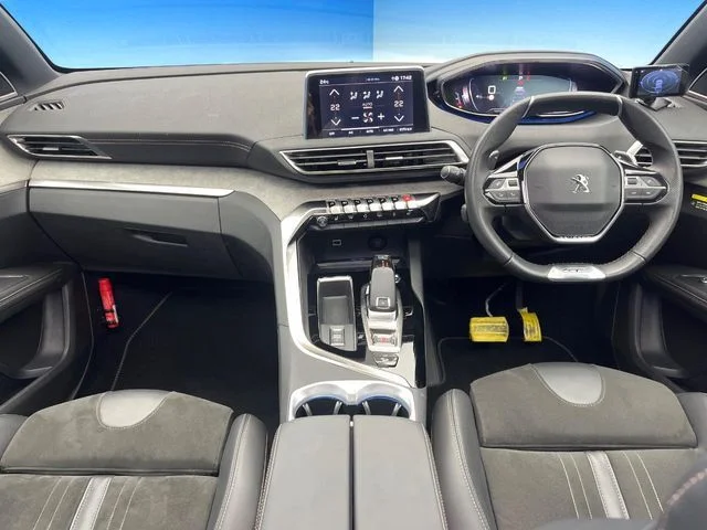 Peugeot PEUGEOT 5008 GT　ブルーHDi photo 2