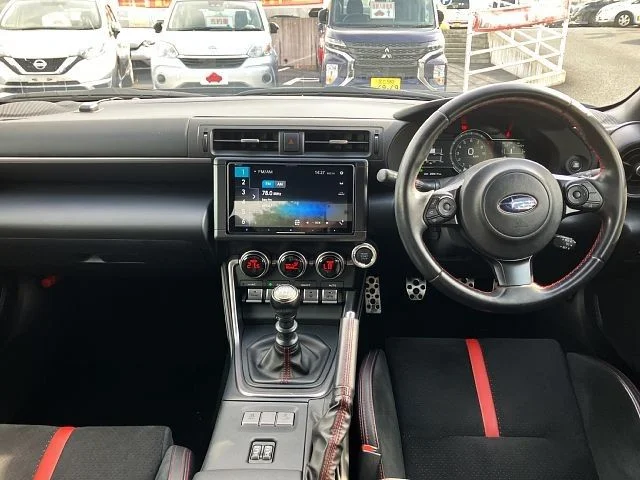Subaru BRZ S photo 2