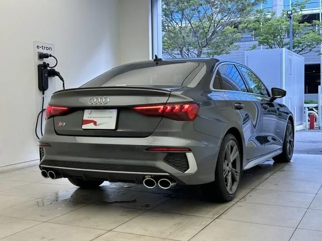 Audi AUDI S3 Sedan ベースグレード photo 3