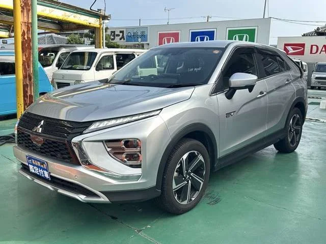 Mitsubishi ECLIPSE CROSS PHEV G photo 3