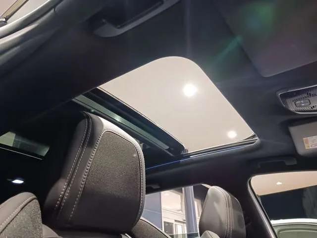 Peugeot PEUGEOT 5008 GT　ブルーHDi photo 2