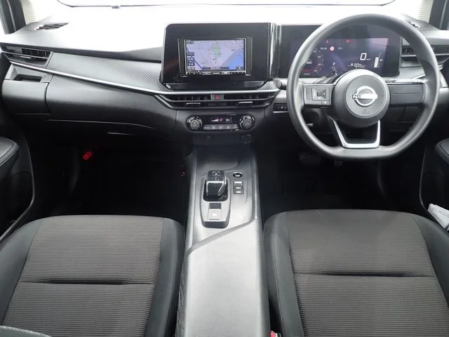 Nissan NOTE S photo 2
