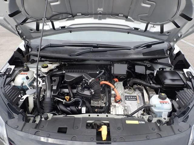 Nissan NOTE S photo 4