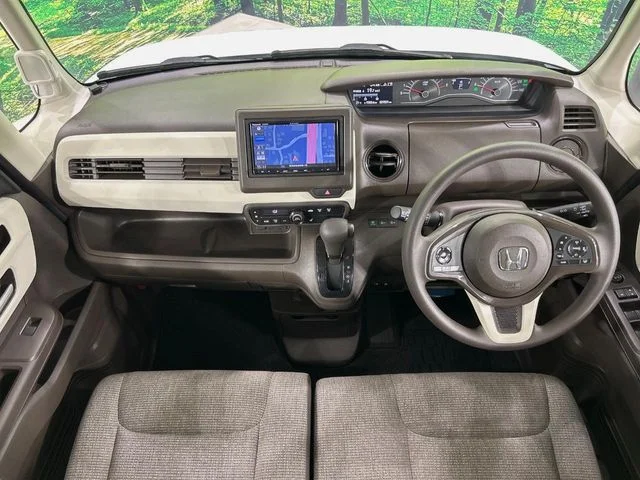 Honda N BOX L photo 2