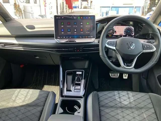 Volkswagen VOLKSWAGEN GOLF eTSI　Rライン photo 3