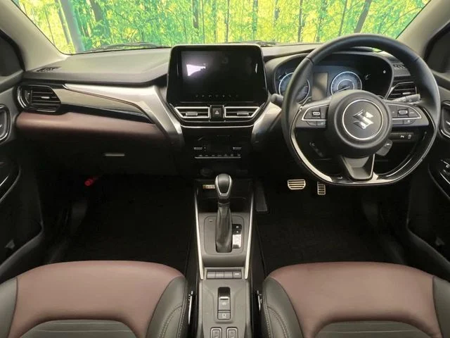 Suzuki FRONX ベースグレード photo 2