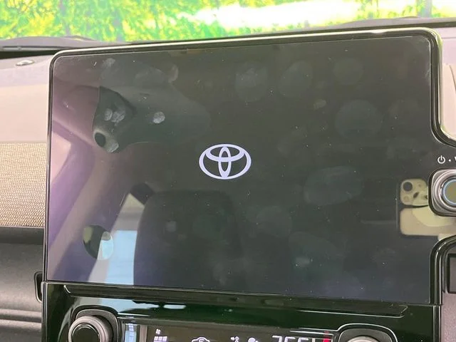 Toyota SIENTA HYBRID Z photo 4