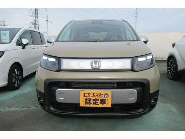 Honda FREED e:HEV クロスター photo 3