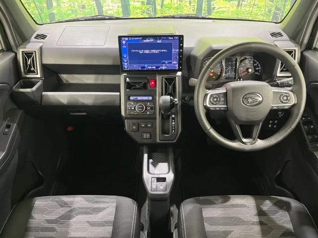 Daihatsu TAFT Gターボ　クロムベンチャー photo 2