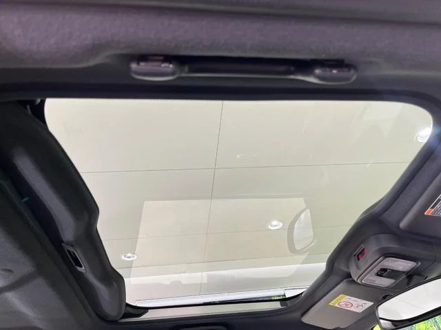 Daihatsu TAFT Gターボ　クロムベンチャー photo 3