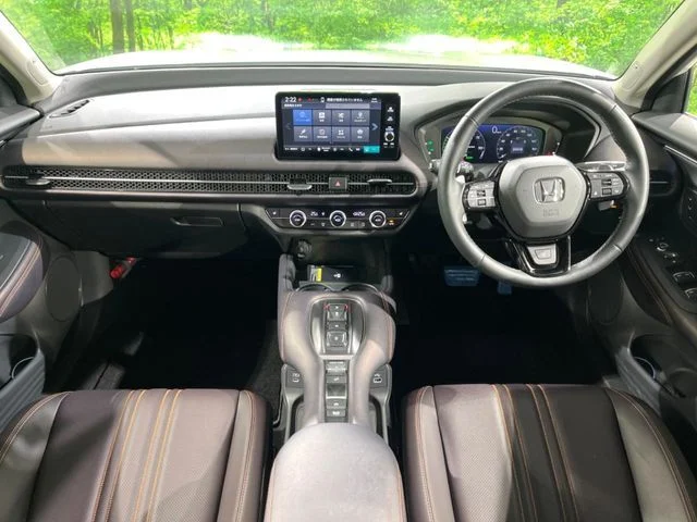 Honda ZR-V e:HEV Z photo 2