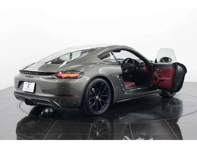 Porsche PORSCHE 718CAYMAN スタイルエディション photo 3