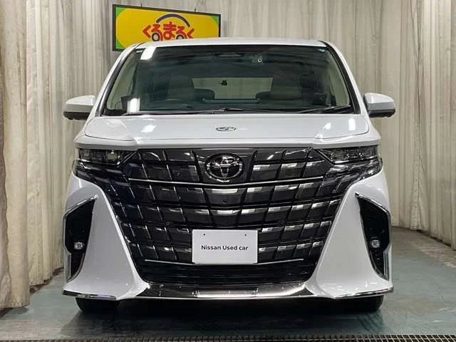 Toyota ALPHARD hybrid 4WD エグゼクティブラウンジ photo 3