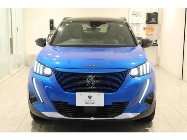 Peugeot PEUGEOT e-2008 GT photo 2