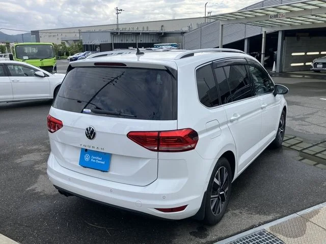 Volkswagen VOLKSWAGEN GOLF TOURAN TDI　ハイライン photo 3