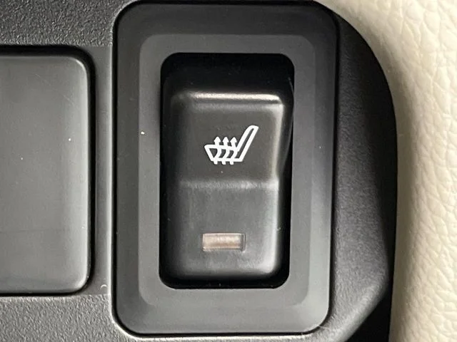 Mitsubishi eK WAGON E　イーアシスト photo 4