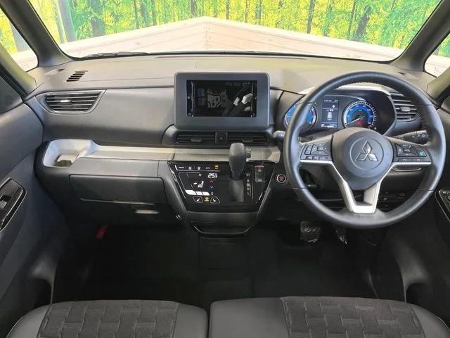 Mitsubishi DELICA MINI G　プレミアム photo 2