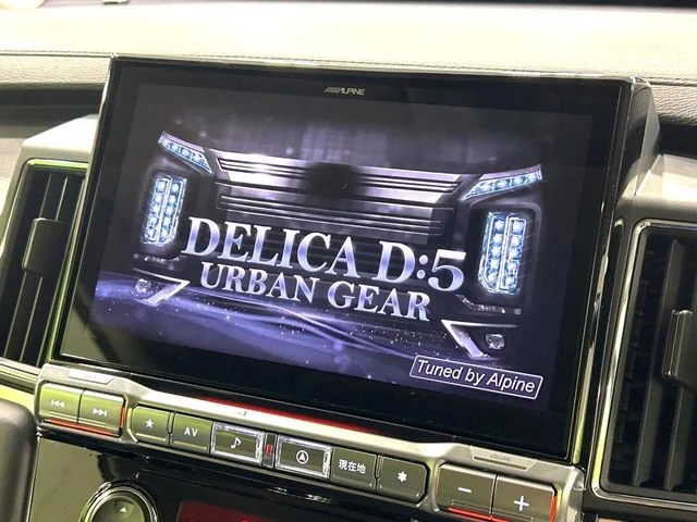Mitsubishi DELICA D:5 4WD P photo 4