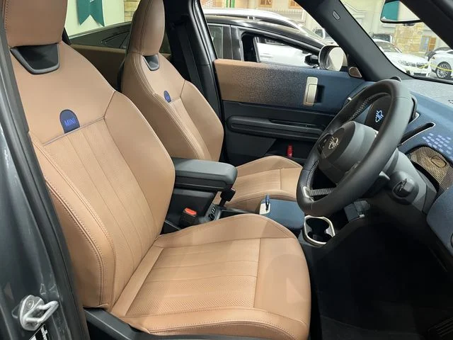 Bmw MINI COUNTRYMAN S　オール4 photo 4