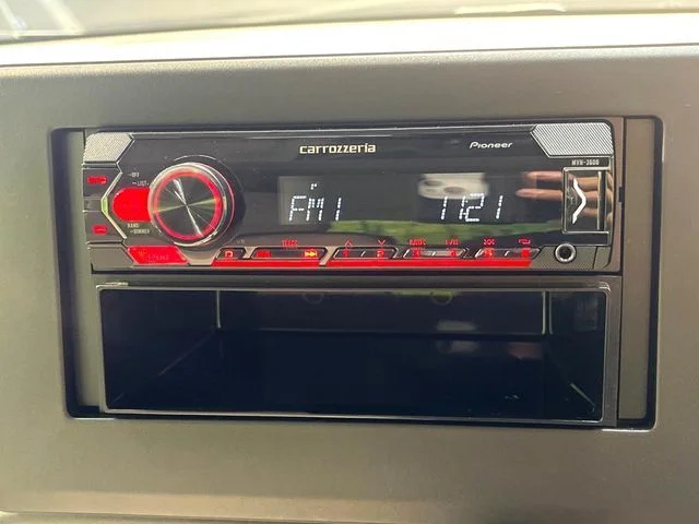 Mitsubishi eK SPACE M photo 3