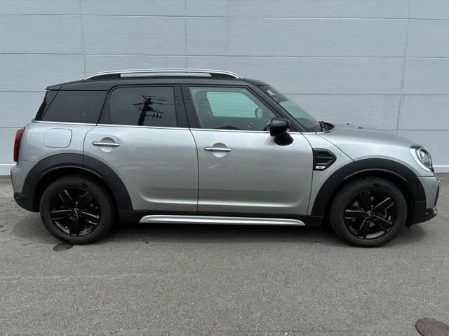 Bmw MINI COOPER D CROSSOVER プレミアムプラスパッケージ photo 4