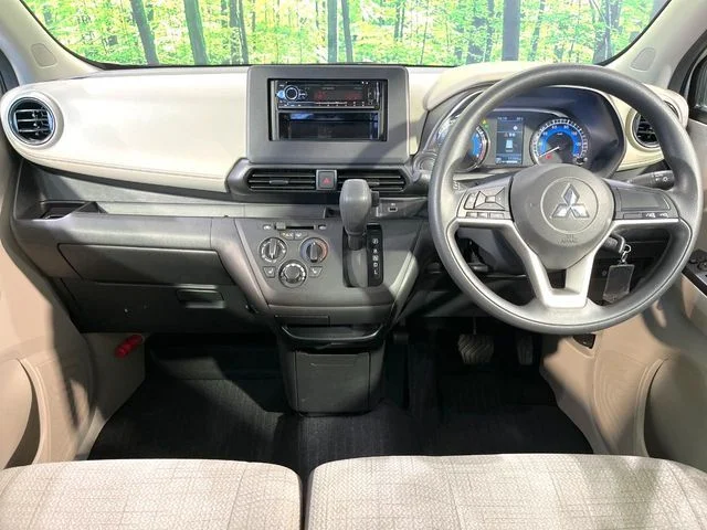 Mitsubishi eK WAGON M photo 2