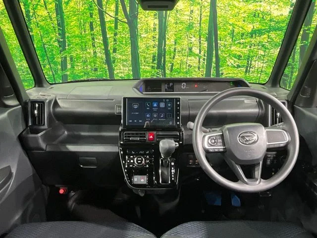 Daihatsu TANTO CUSTOM X photo 2