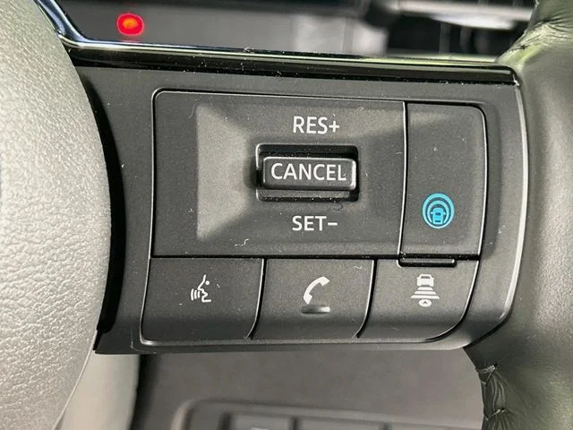 Nissan SERENA WG e−POWER　ハイウェイスター　V photo 4